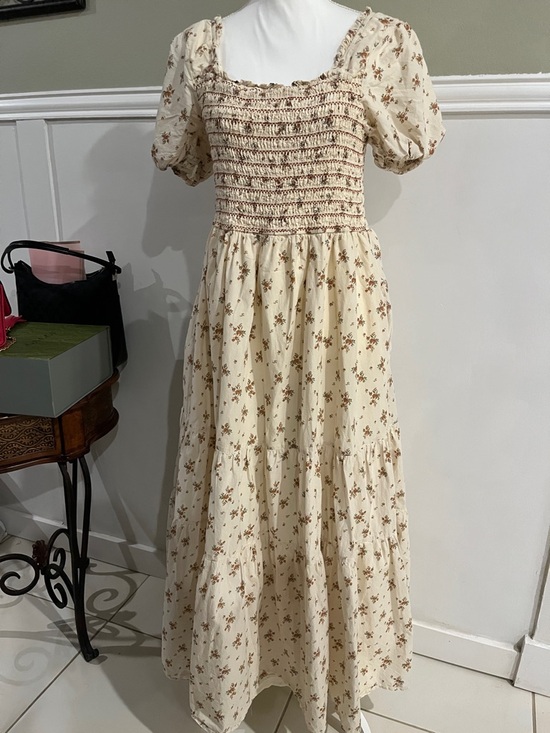 ARULA Dresses & Skirts - ARULA Cream Floral Tiered Smocked Maxi Dress Red Pink Green Rust Medium Large